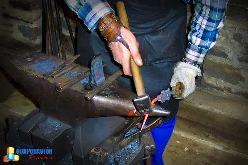 curso-de-cerrajeria-artistica